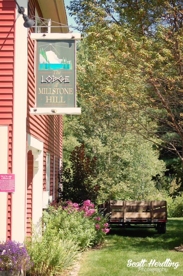 Lodge At Millstone Hill Barre Exterior photo